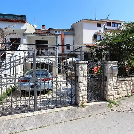 Noella Mia Gasthuis Rovinj